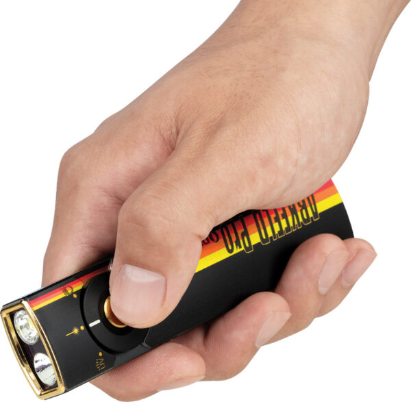 Linterna Olight Arkfeld Pro Class 3R Racing AKPROC3RRSCW