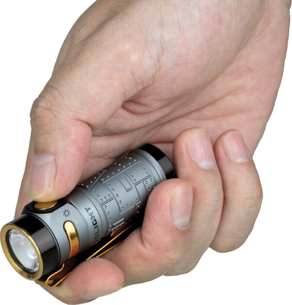 Linterna Olight Baton 4 Flashlight Kit Fighter BATON4KITFTPL