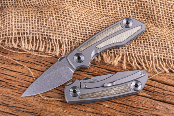 Navaja Real Steel Delta 2600 Framelock Green 7101G