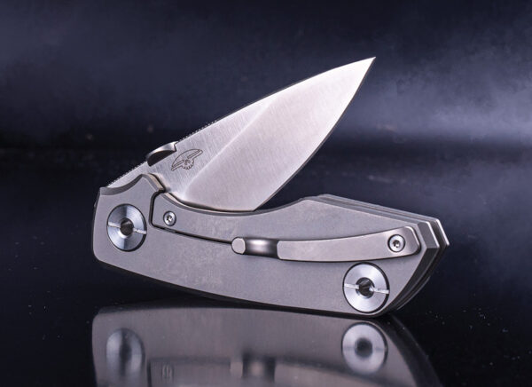 Navaja Real Steel Delta 2600 Framelock 7101